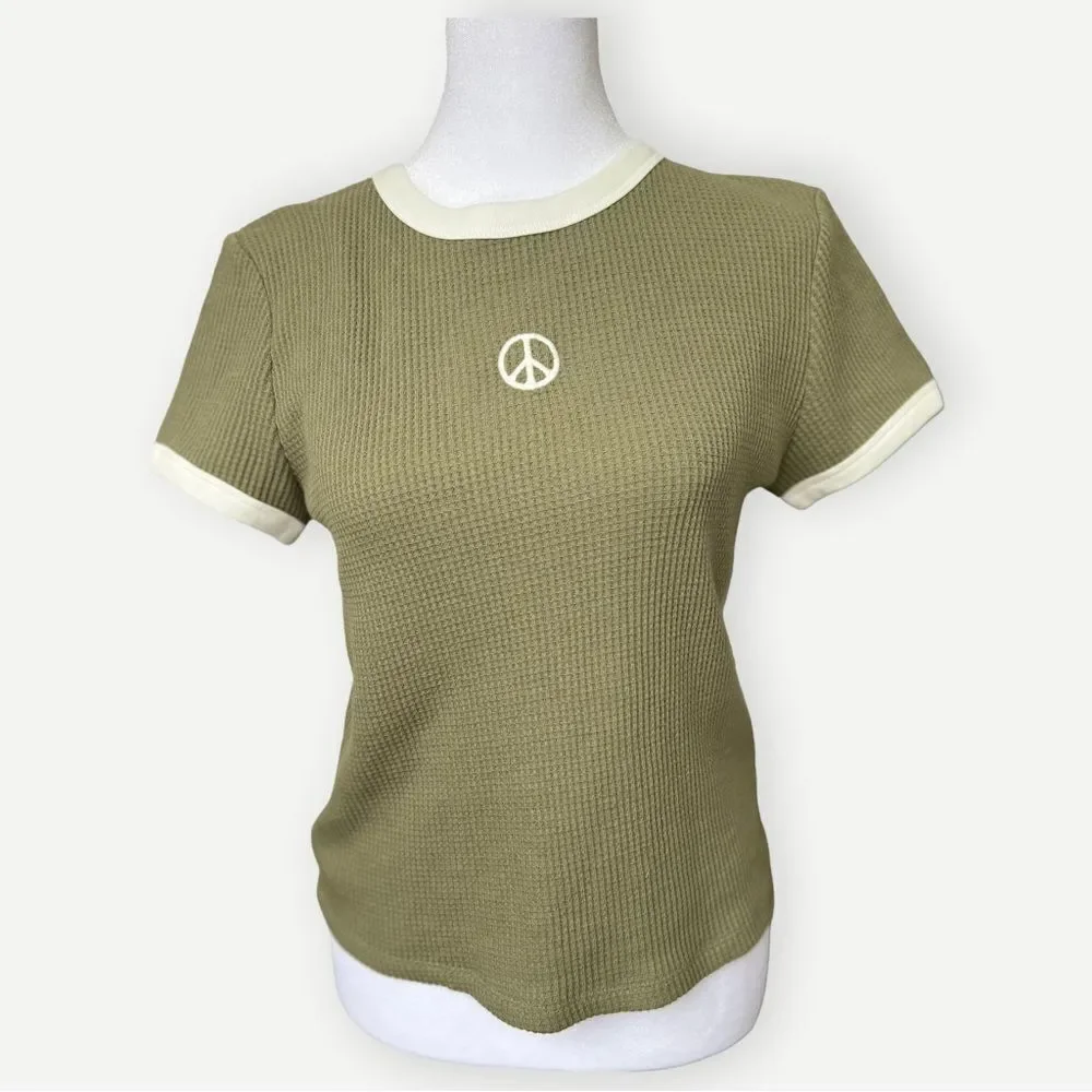 SO Girls Short Sleeve Waffle Knit Peace Sign Ringer Tee. Youth Large. NEW.